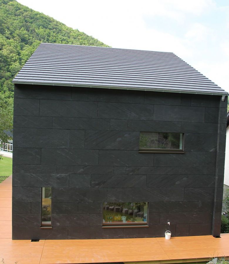 44-Germany-Facade-3-1600